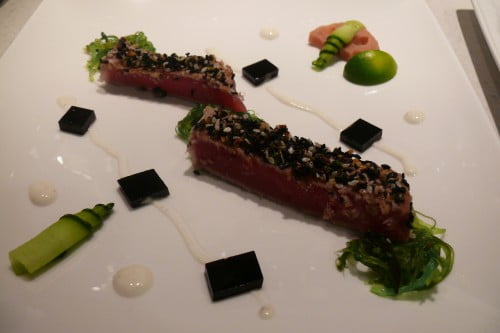 Pittige tonijn met sesam